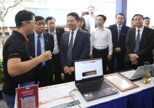 Việt Nam Tự Hào Về Đóng Góp Khoa Học Công Nghệ