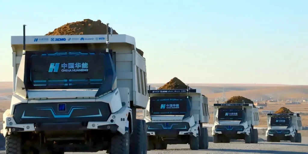 Trung Quốc Ra Mắt Đội Xe Khai Thác Mỏ Tự Động